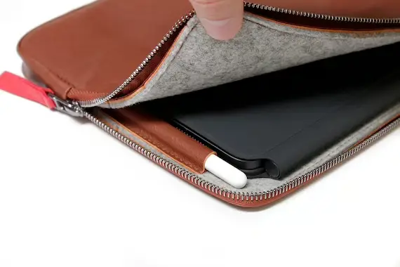 Pochette Cuir iPad Pro 11 et 12.9 pouces